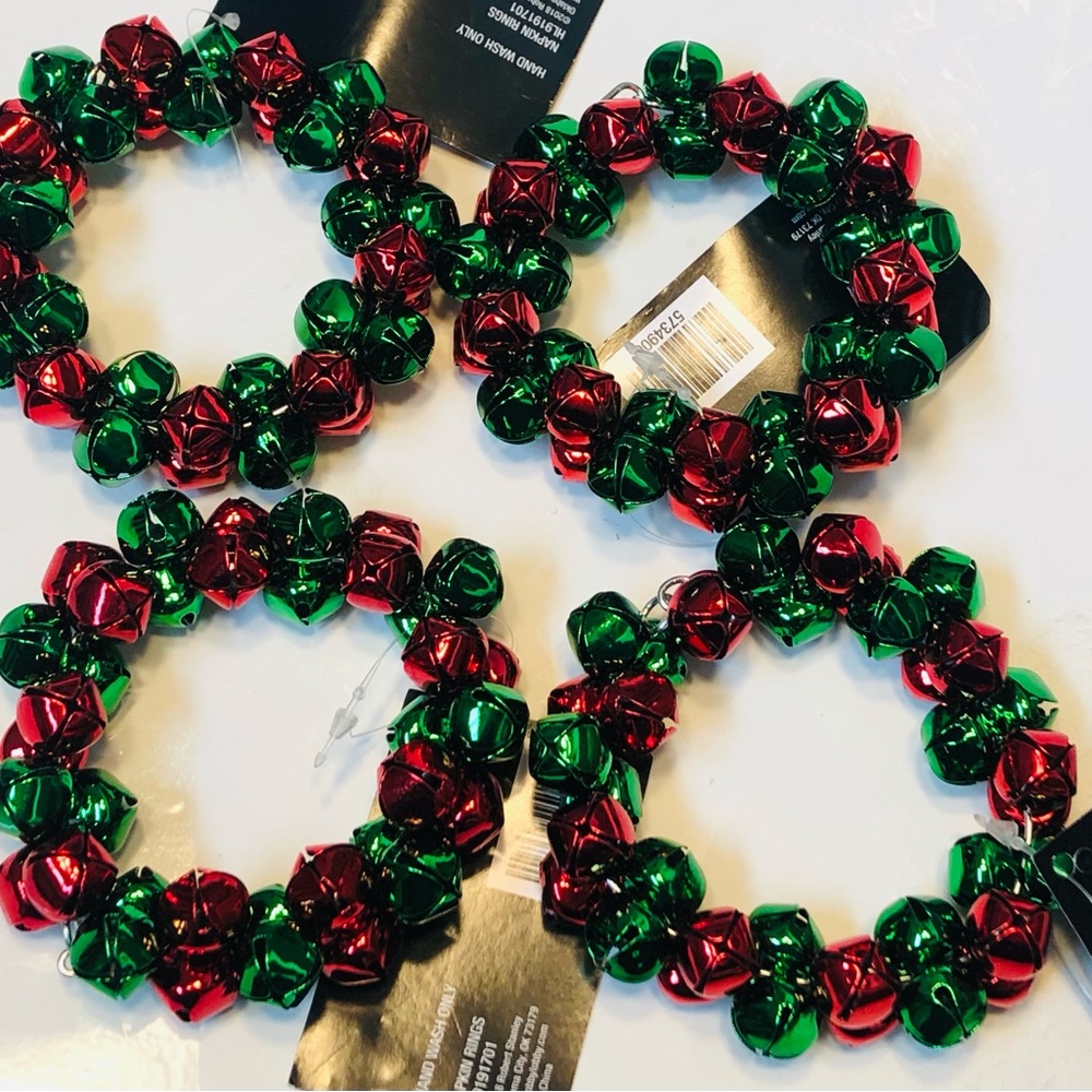 Robert Stanley Red Green Jingle Bells Elegant Napkin Ring Holders Set of 4